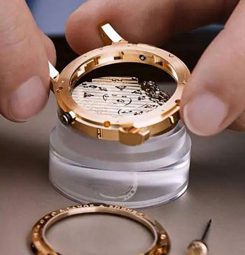 爱彼(Audemars Piguet)安装电池步骤详解最新安装方法